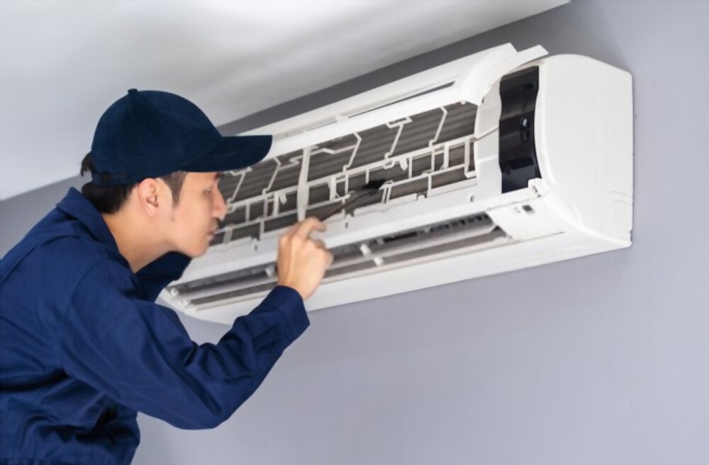 Vệ sinh điều hòa định kỳ để đảm bảo hiệu suất hoạt động