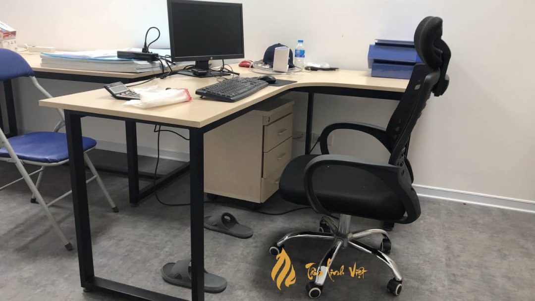 Nhu cầu thu mua đồ cũ văn phòng hiện nay